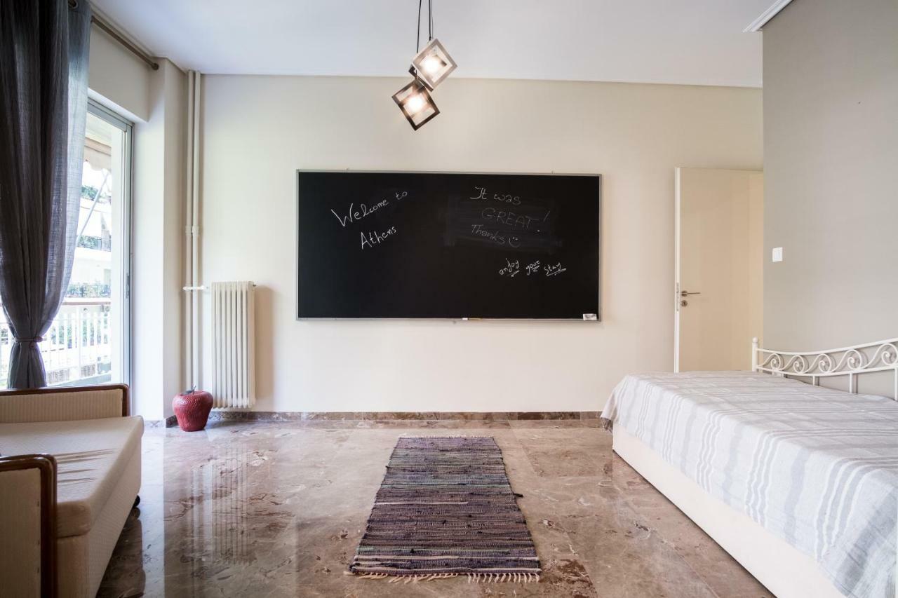 Comfy Apartment Of 104 M² Near Metro! Athen Exterior foto