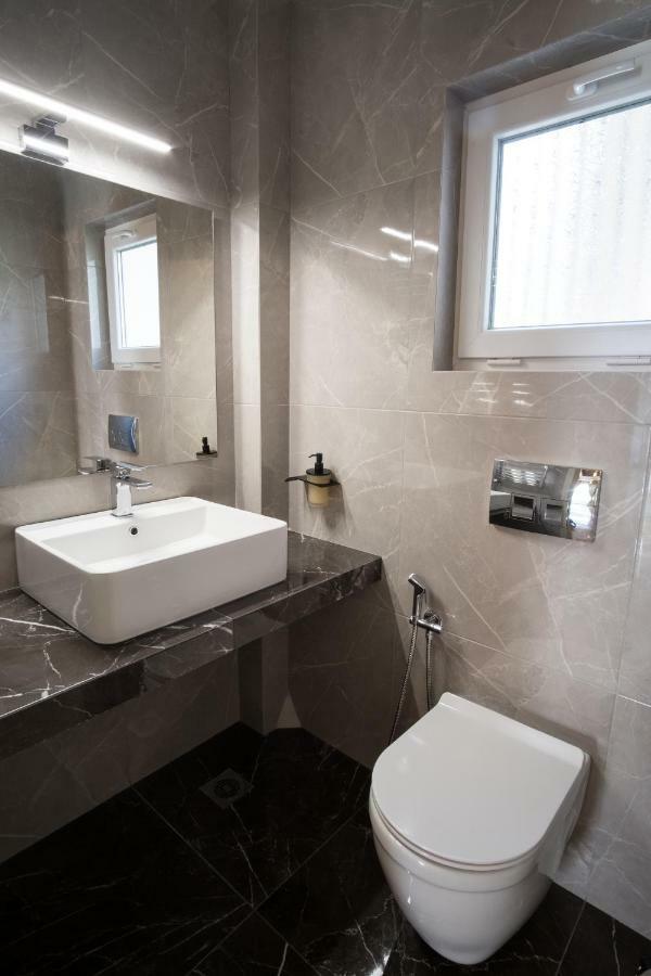 Comfy Apartment Of 104 M² Near Metro! Athen Exterior foto
